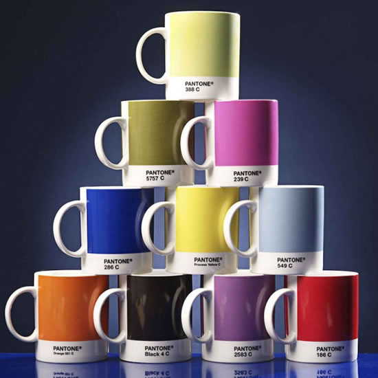 La folie des produits dérivés Pantone 12