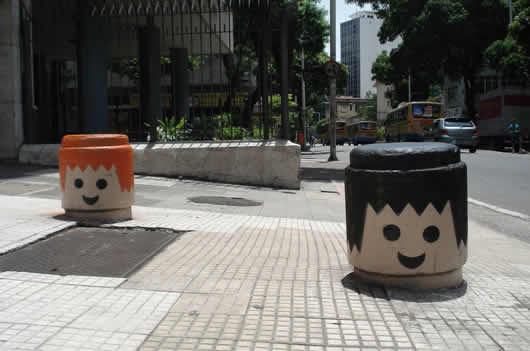 Le streetart Playmobil de Rodrigo Pereira 5