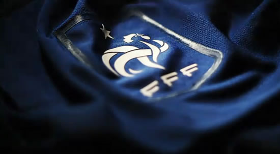 Le nouveau maillot de l’Equipe de France de football en détail 3