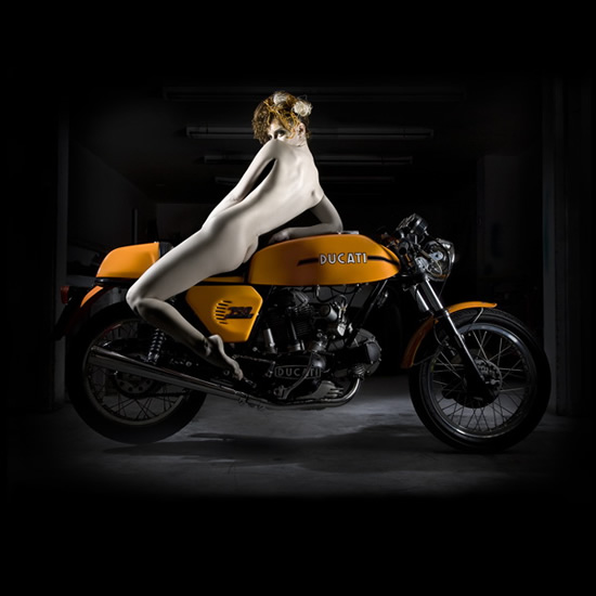 Collection Sexy de photos d'Art Ducati Desmo 17