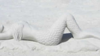 10 sculptures de sable sexy