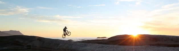 Danny MacAskill Plays Capetown - L'as de L'urban freestyle 2