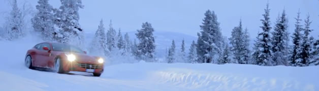 La Ferrari FF sur la neige 1