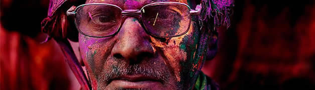Holi Festival en Inde par Kevin Frayer 27
