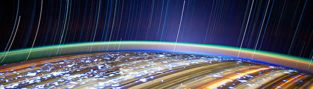 Photos longues poses de la Terre depuis l’espace