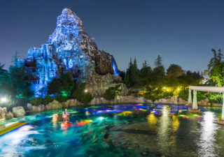 Timelapse : Wlecome to magic Disneyland