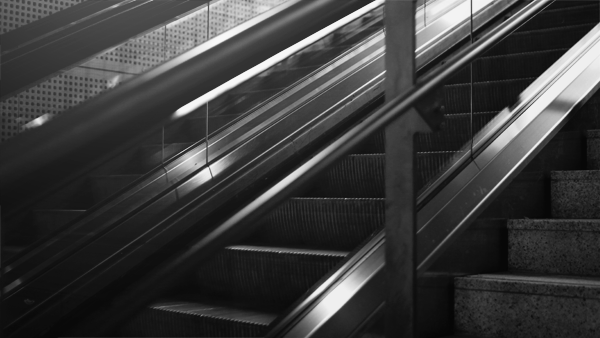 cinemagraph-escalator-2