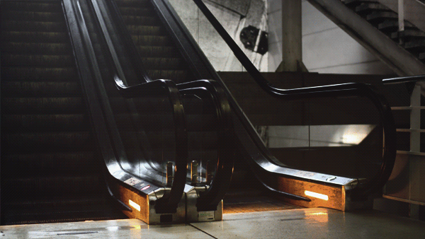 cinemagraph-escalator-5