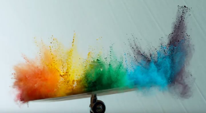 Des couleurs, une batterie et du slowmotion 1