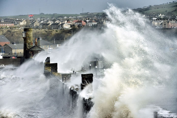 storms-cumbria-by-paul-kingston