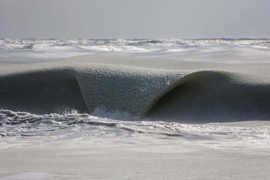 Photographies : Des vagues gelées dans le Massachussets 6