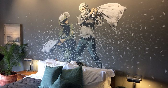 BANKSY Décore le Walled Off Hotel 1