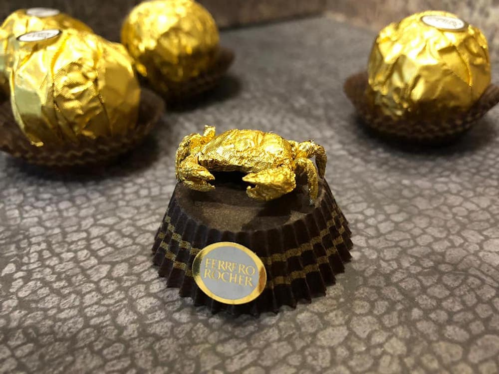 Les sculptures en Ferrero rocher par Ciro Wai 7