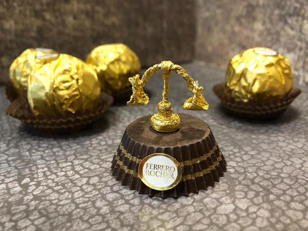 Les sculptures en Ferrero rocher par Ciro Wai 4