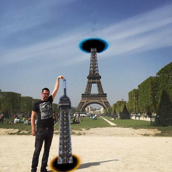 Une photo devient virale et un meme pour toucher la tour Eiffel 5