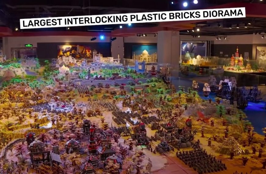 Guinness World Records de la plus grande construction LEGO