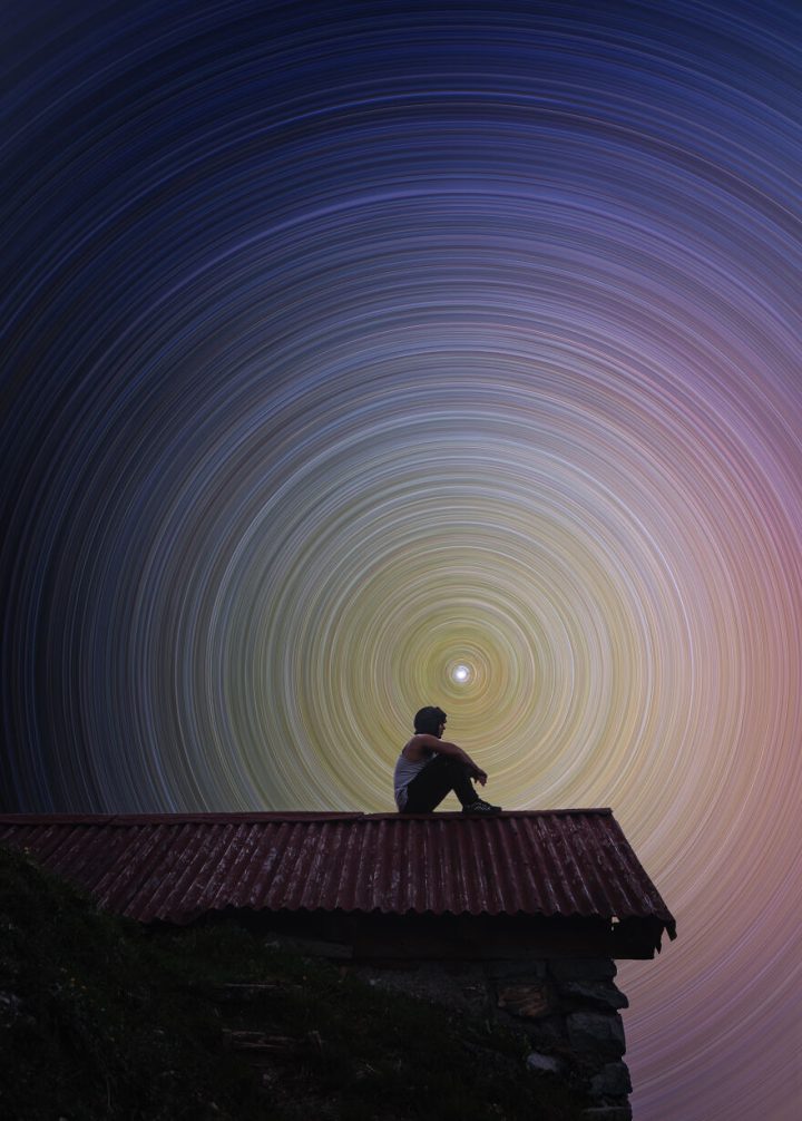 Un photographe capture la beauté du ciel de jour et de nuit 42