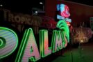 Plongez dans l’histoire éclatante de Las Vegas au Neon Museum