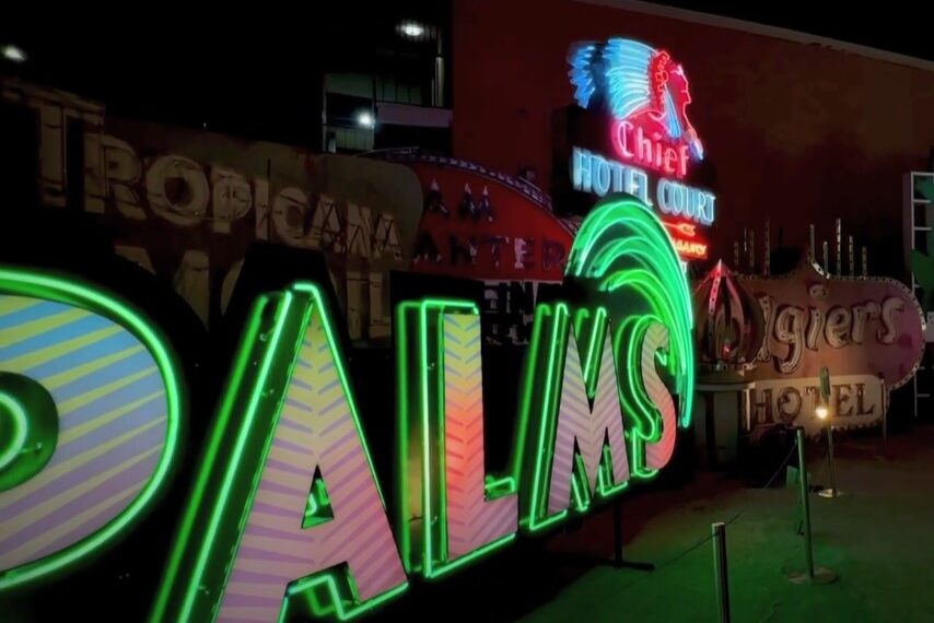 Plongez dans l’histoire éclatante de Las Vegas au Neon Museum